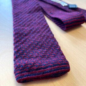 EATON - Vintage 100% Wool Neck Tie - Made in Italy - Flawed